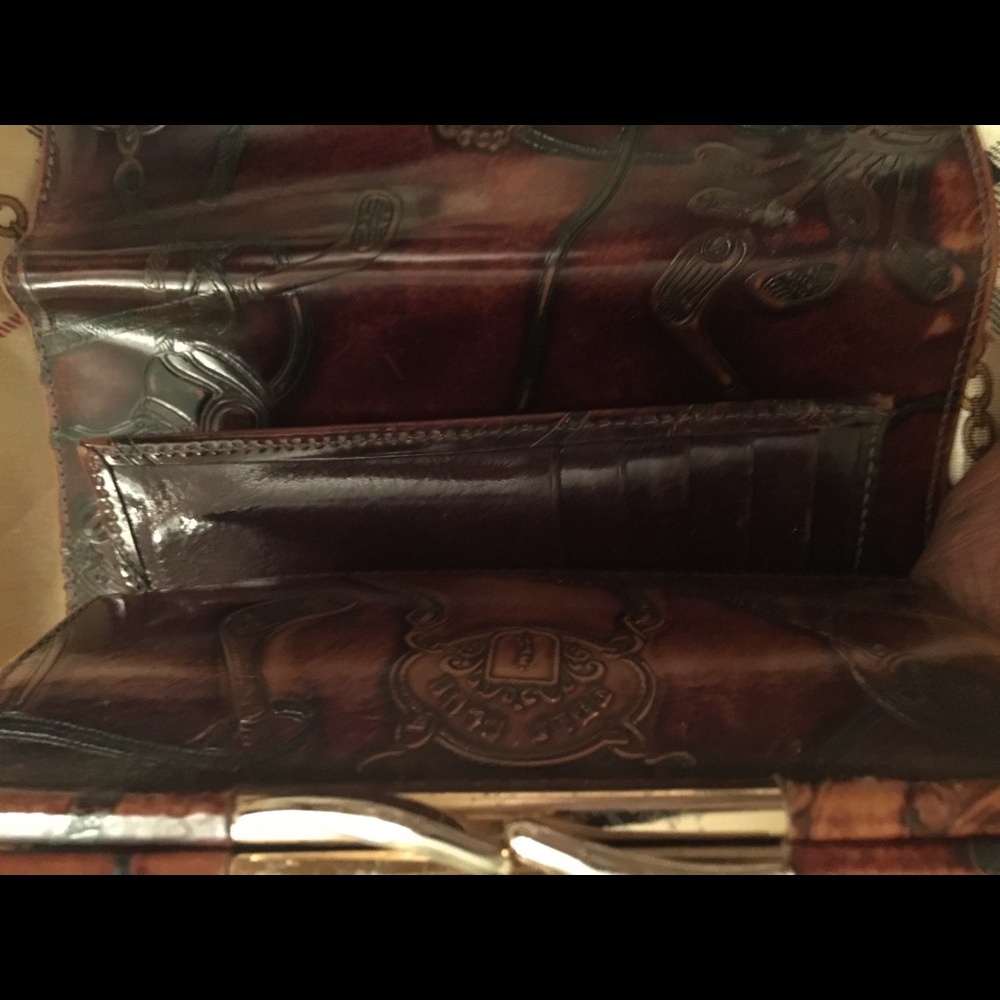❌SOLD❌ Leather Women’s Wallet & Checkbook! - Picture 8 of 8